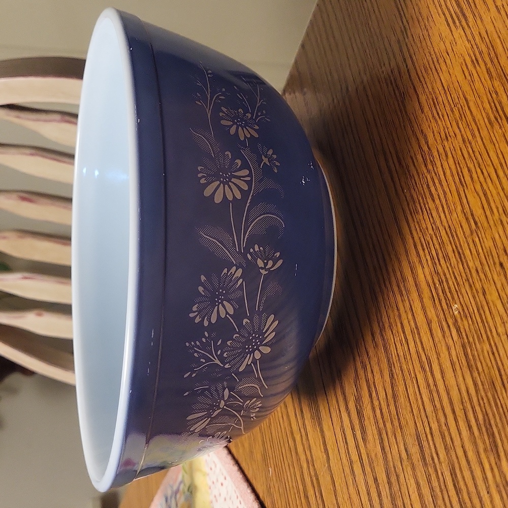 Vintage Pyrex 2.5 Quart Colonial Mist Mixing Bowl #403